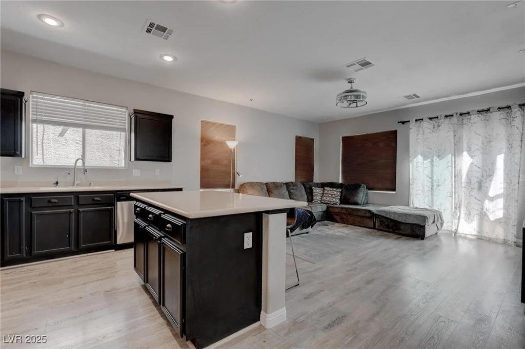 10454 Gunpowder Falls, Las Vegas, NV 89183