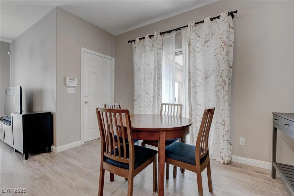 10454 Gunpowder Falls, Las Vegas, NV 89183