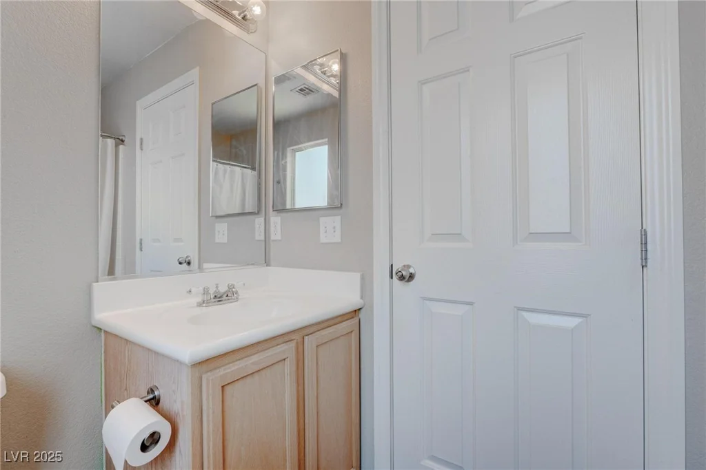 10454 Gunpowder Falls, Las Vegas, NV 89183