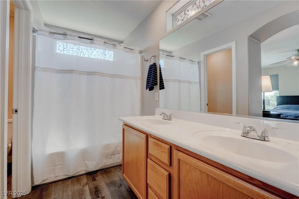 10454 Gunpowder Falls, Las Vegas, NV 89183