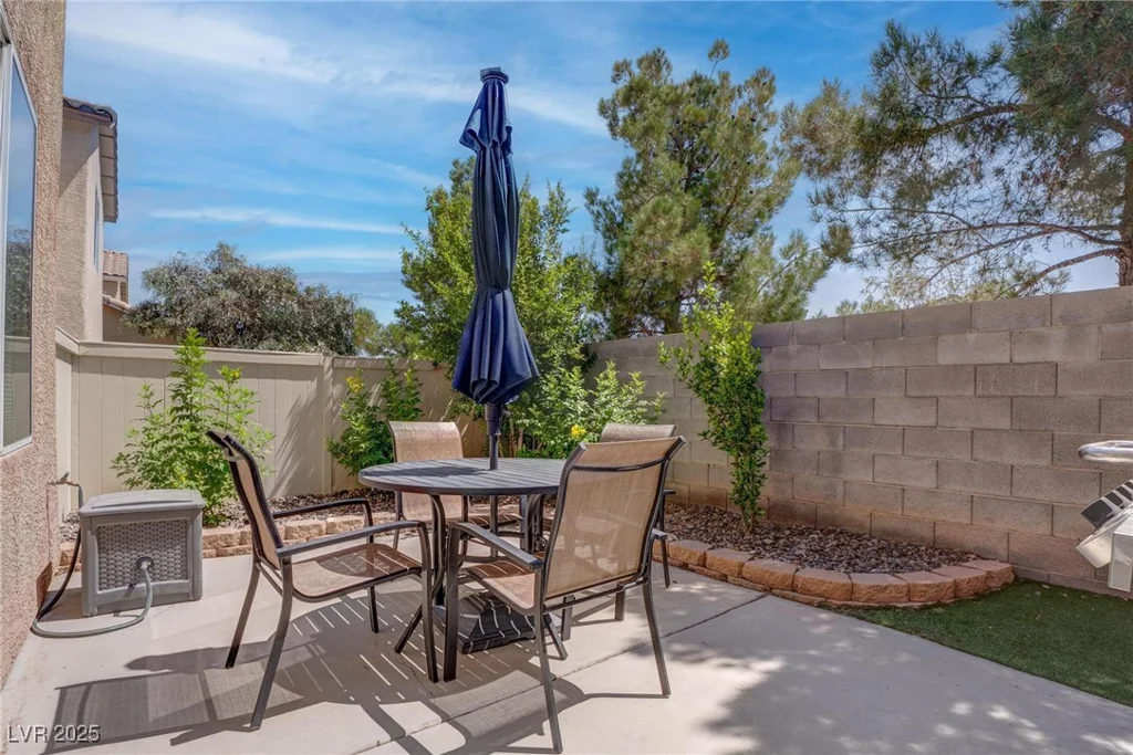 10454 Gunpowder Falls, Las Vegas, NV 89183