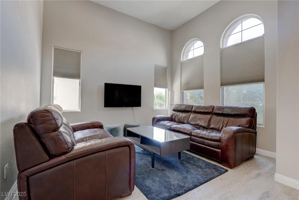 10454 Gunpowder Falls, Las Vegas, NV 89183
