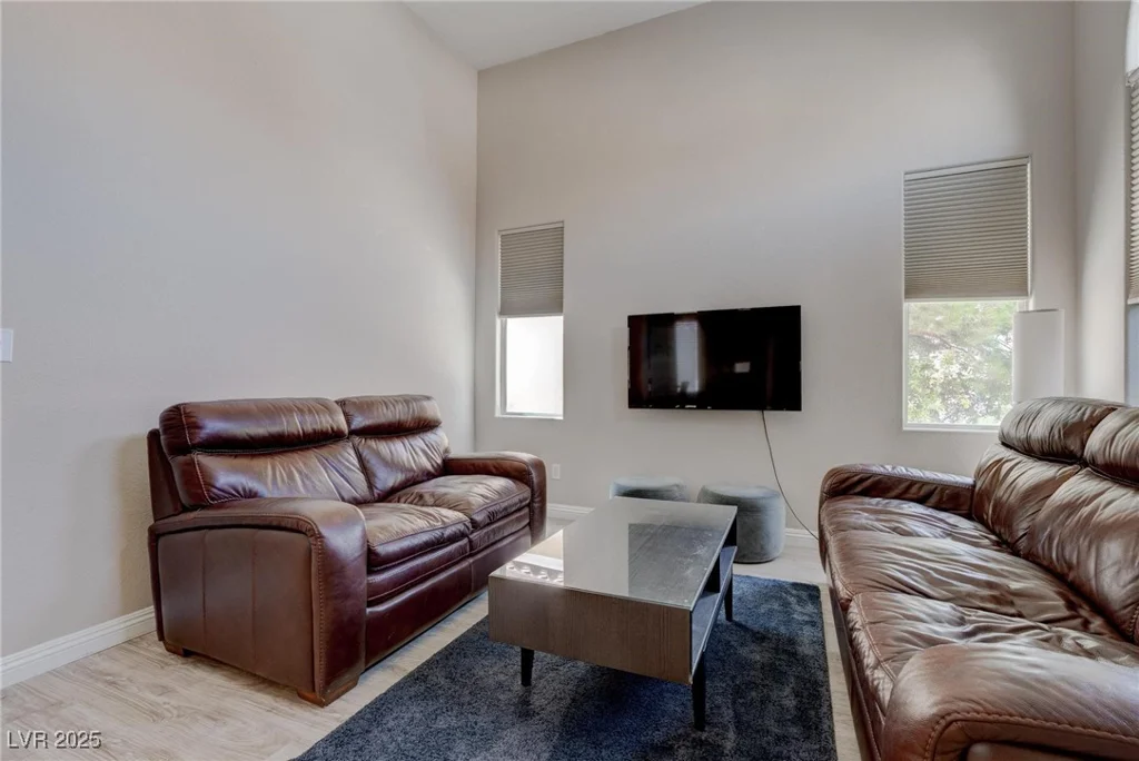 10454 Gunpowder Falls, Las Vegas, NV 89183