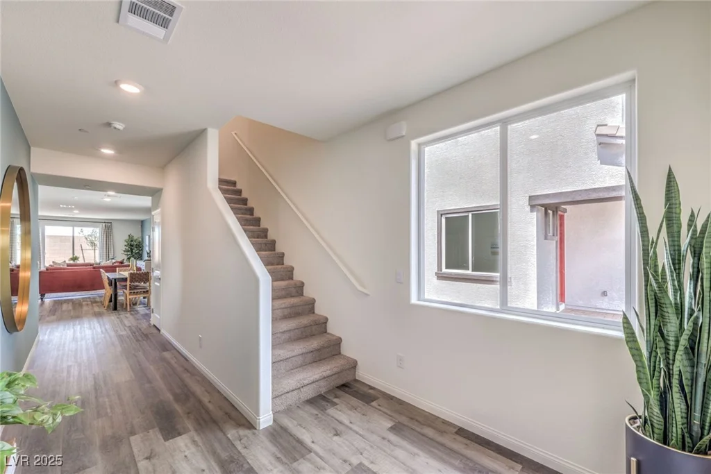 557 Ruby Robin, Henderson, NV 89011