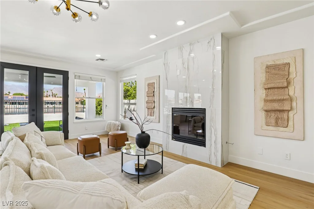 2469 Sun Reef, Las Vegas, NV 89128