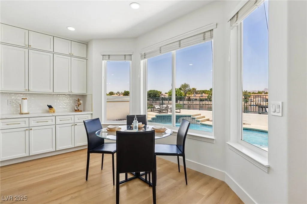2469 Sun Reef, Las Vegas, NV 89128