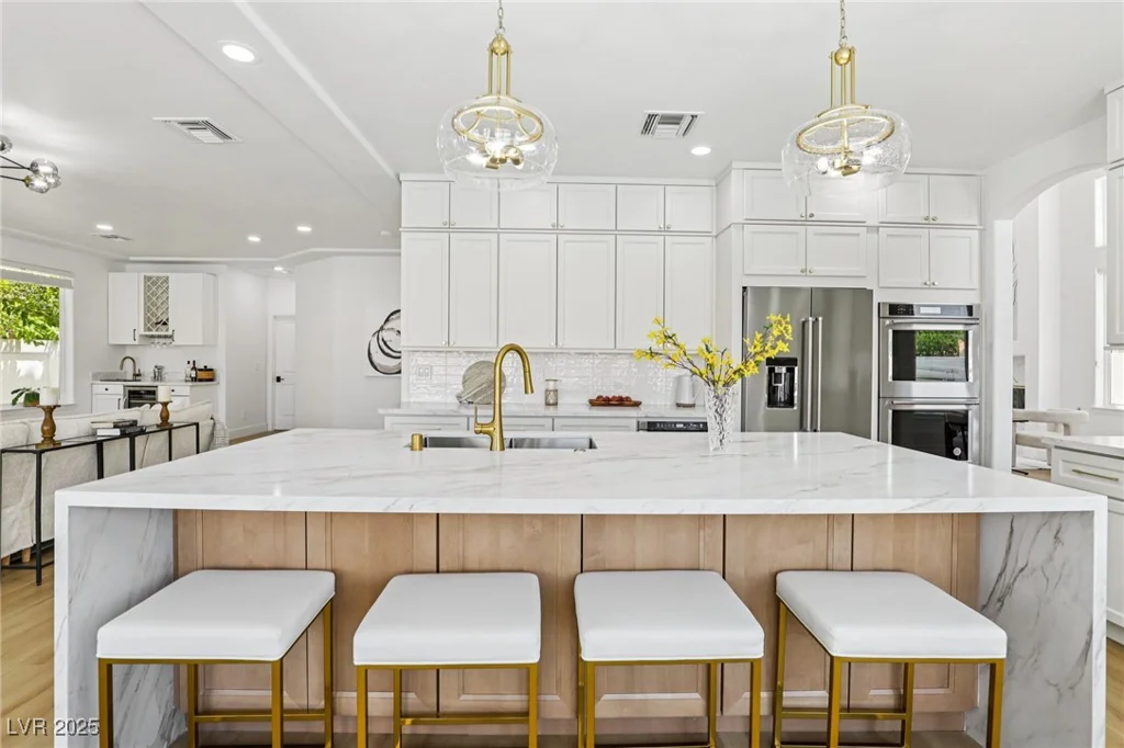 2469 Sun Reef, Las Vegas, NV 89128