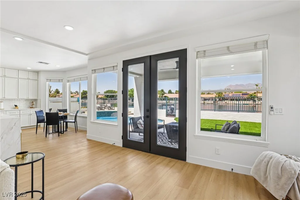 2469 Sun Reef, Las Vegas, NV 89128