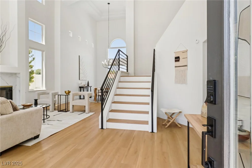 2469 Sun Reef, Las Vegas, NV 89128