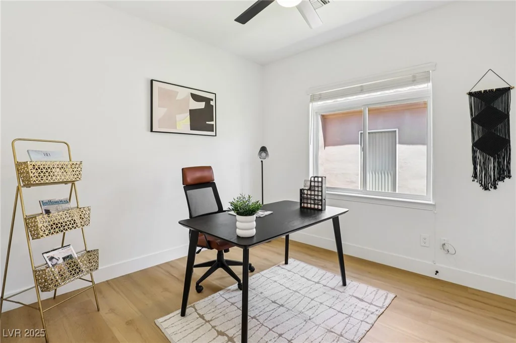 2469 Sun Reef, Las Vegas, NV 89128