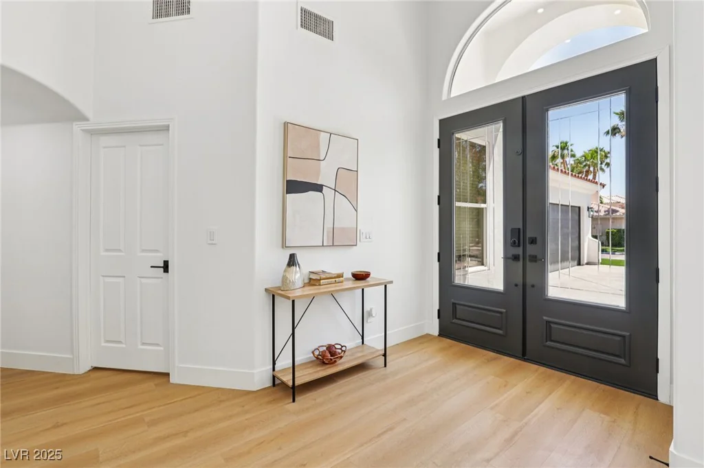 2469 Sun Reef, Las Vegas, NV 89128