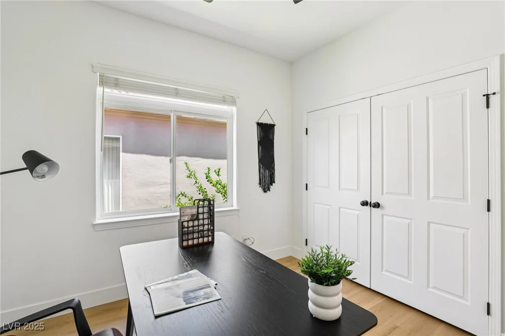 2469 Sun Reef, Las Vegas, NV 89128