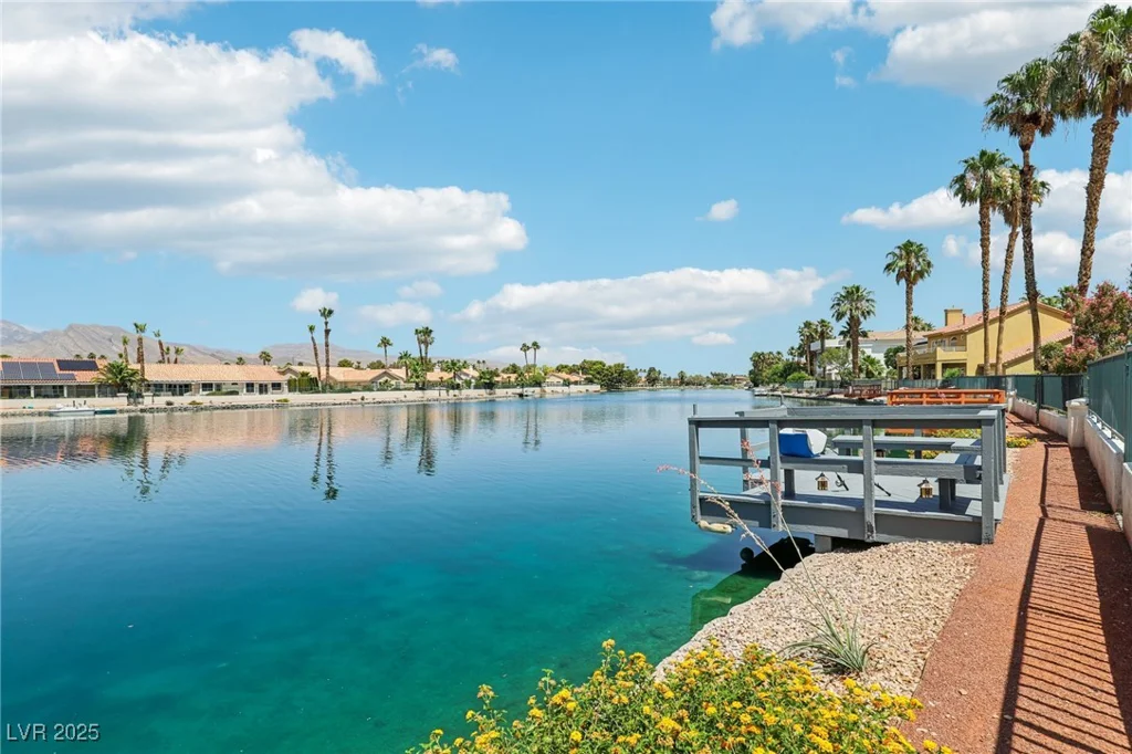 2469 Sun Reef, Las Vegas, NV 89128