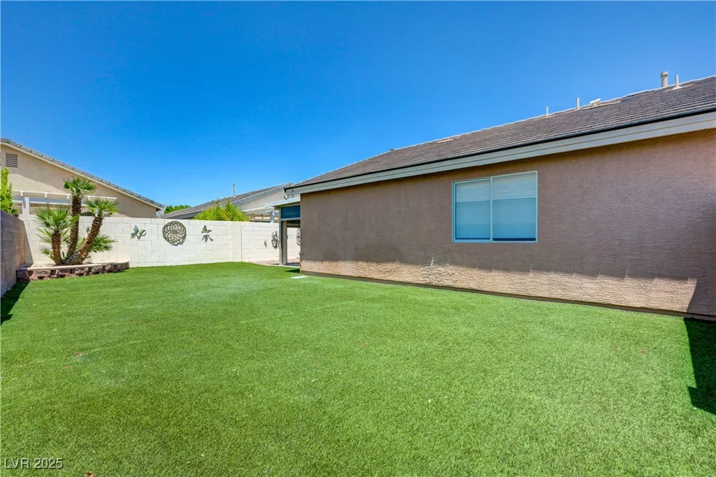 7488 Evening Falls, Las Vegas, NV 89131