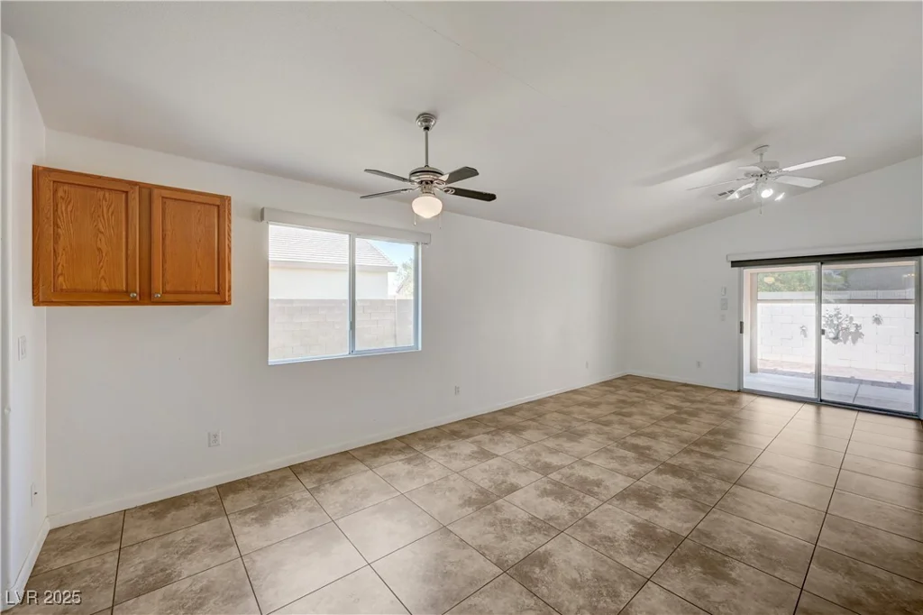 7488 Evening Falls, Las Vegas, NV 89131