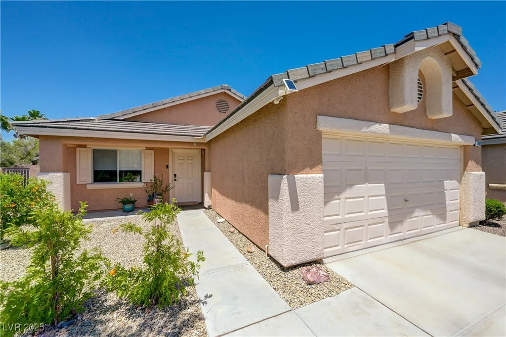 7488 Evening Falls, Las Vegas, NV 89131