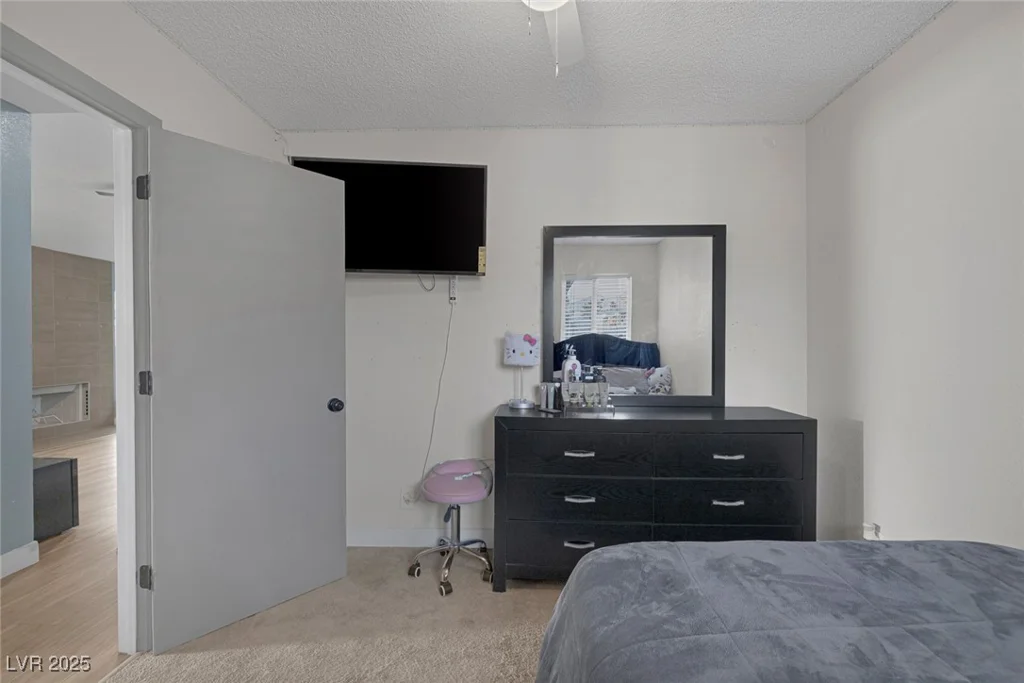 59 Christy, Las Vegas, NV 89110