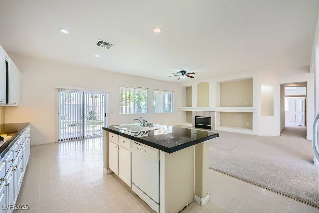 324 Quiet Harbor, Henderson, NV 89052