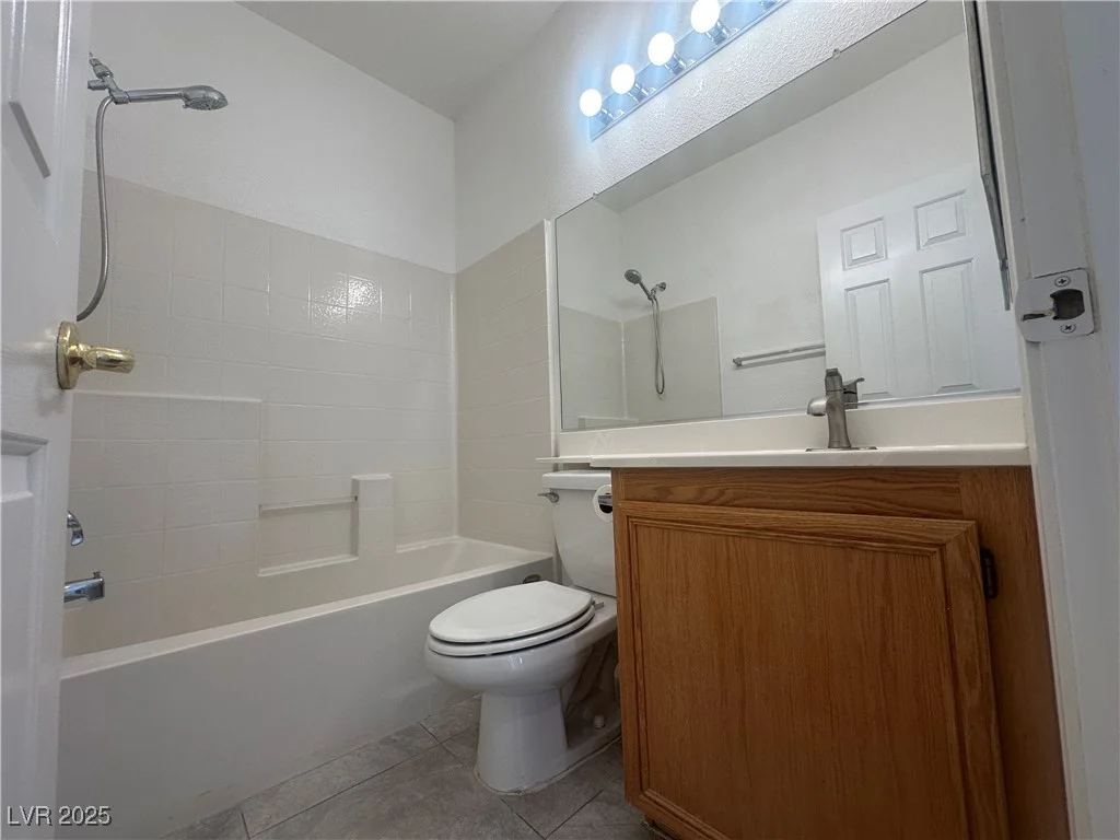 8042 Palace Monaco, Las Vegas, NV 89117