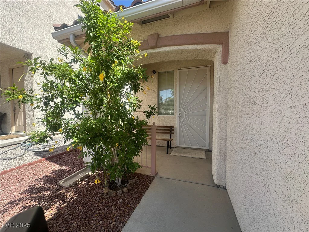 8042 Palace Monaco, Las Vegas, NV 89117