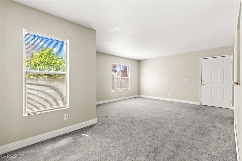 6800 Lake Mead, Las Vegas, NV 89156