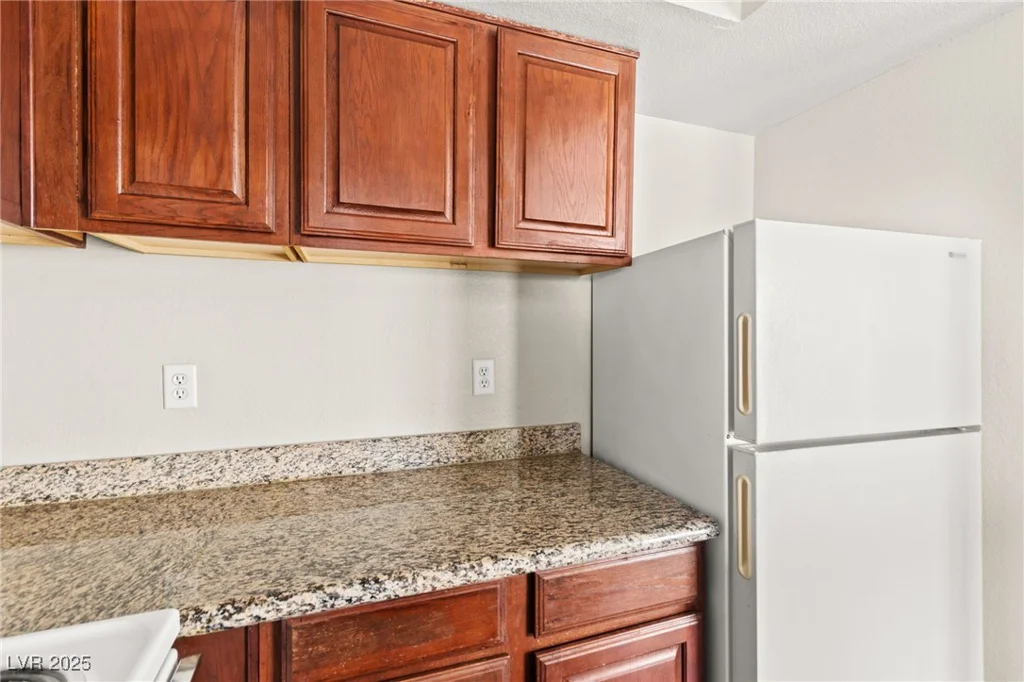 6800 Lake Mead, Las Vegas, NV 89156