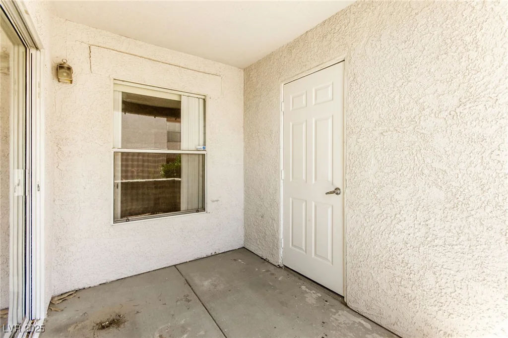 6800 Lake Mead, Las Vegas, NV 89156