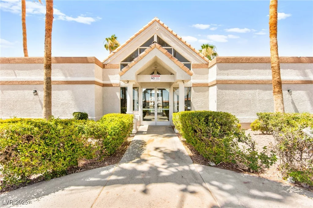 6800 Lake Mead, Las Vegas, NV 89156