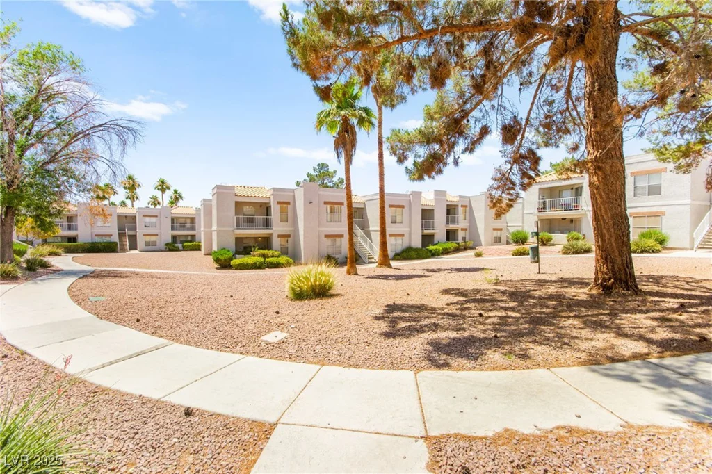 6800 Lake Mead, Las Vegas, NV 89156