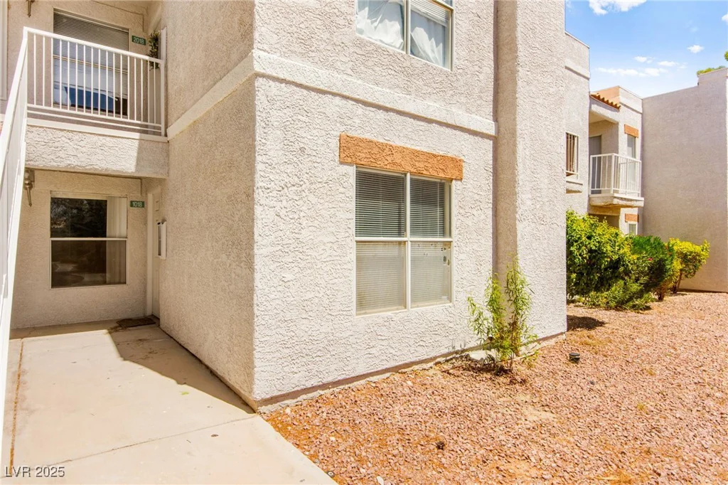 6800 Lake Mead, Las Vegas, NV 89156