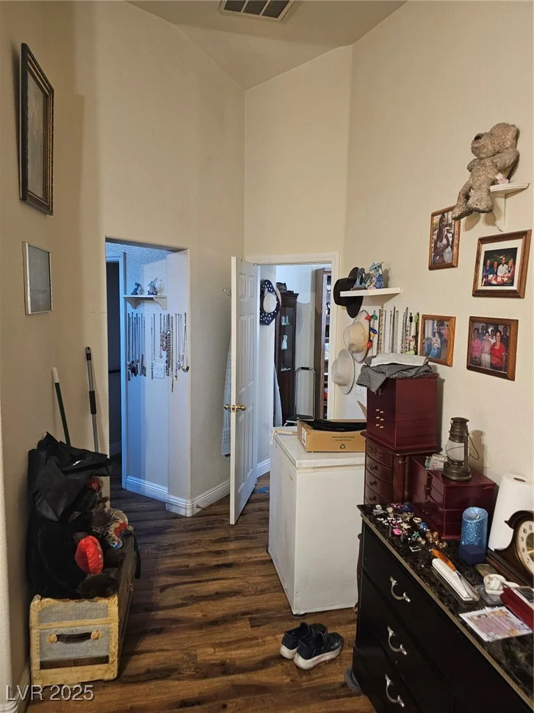 5717 Blizzard Breeze, North Las Vegas, NV 89081