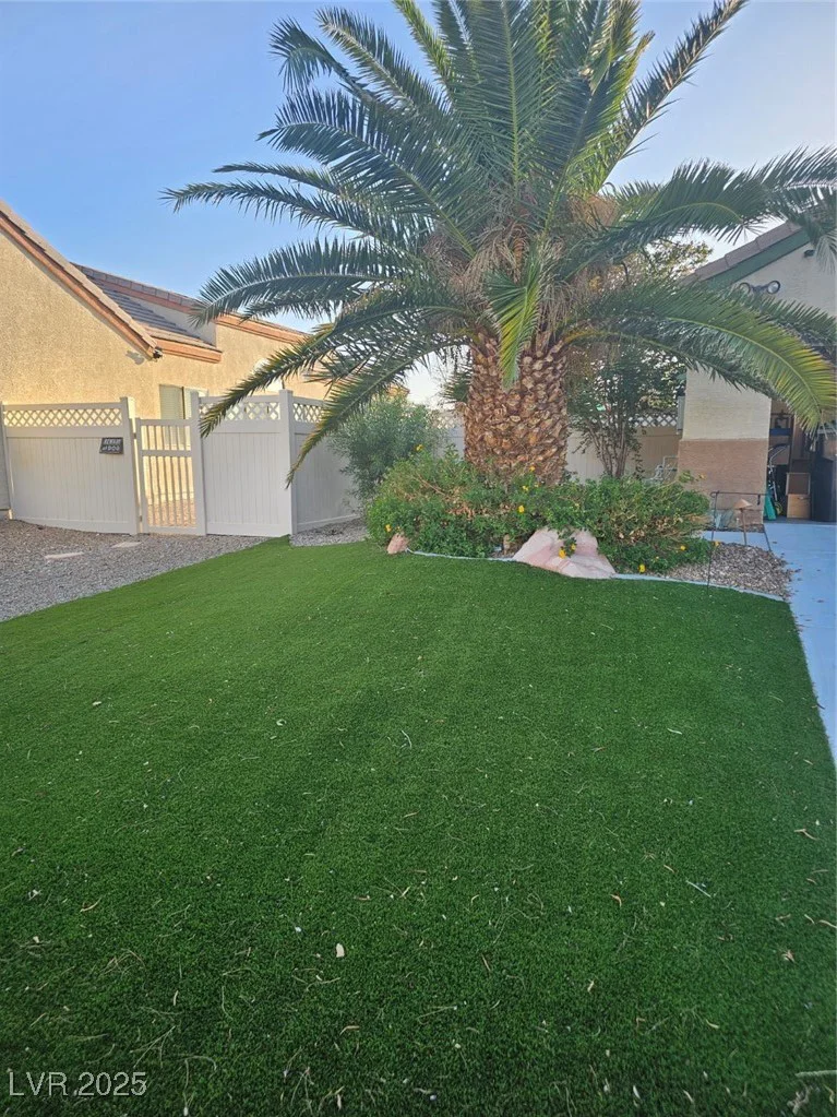 5717 Blizzard Breeze, North Las Vegas, NV 89081