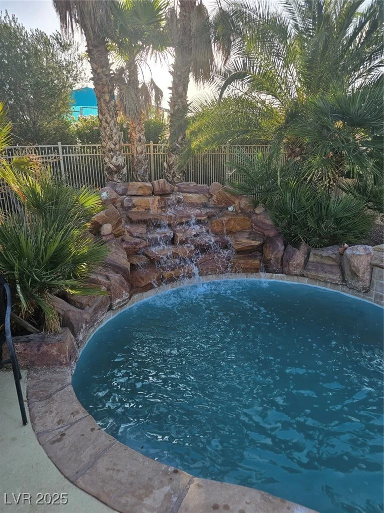 5717 Blizzard Breeze, North Las Vegas, NV 89081