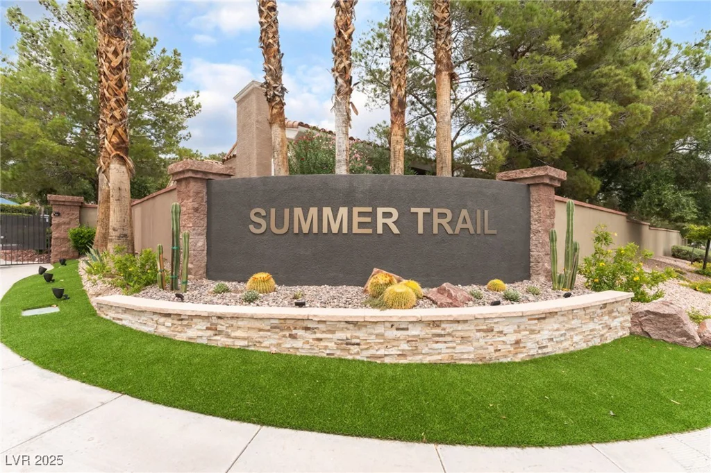 10037 Summer Oak, Las Vegas, NV 89134