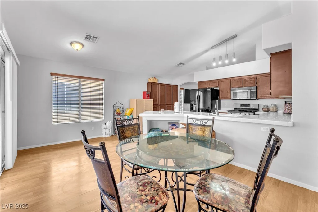 2924 Mount Hope, Las Vegas, NV 89156