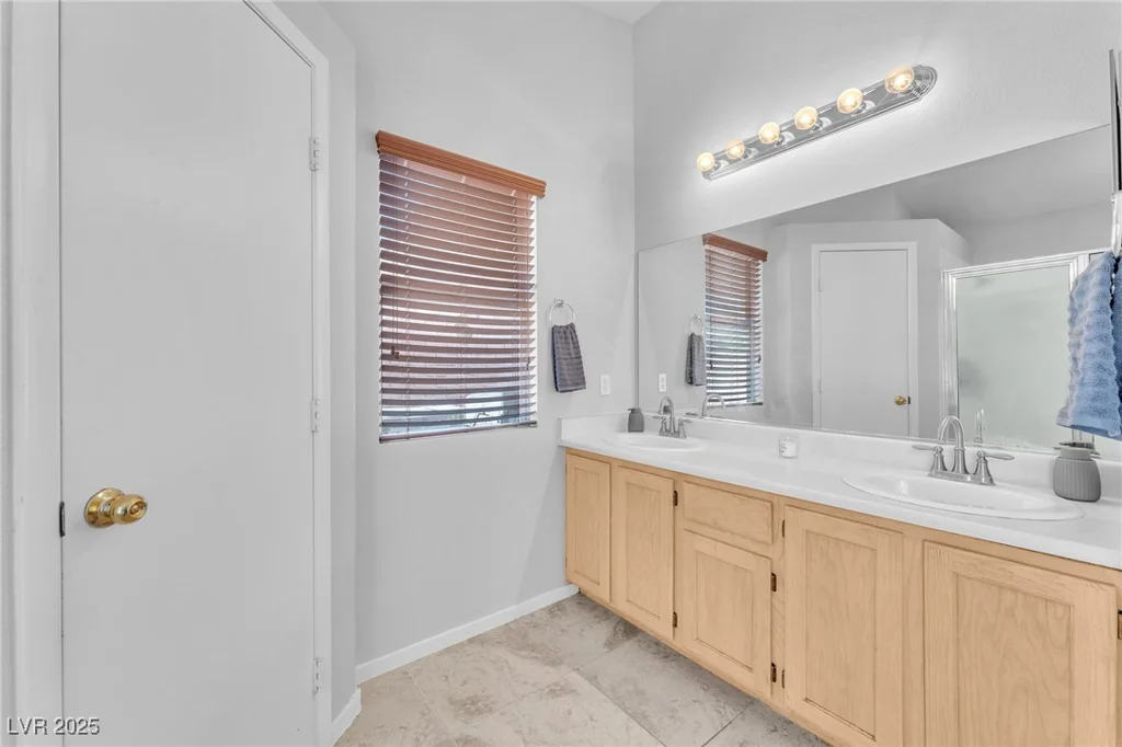 2924 Mount Hope, Las Vegas, NV 89156