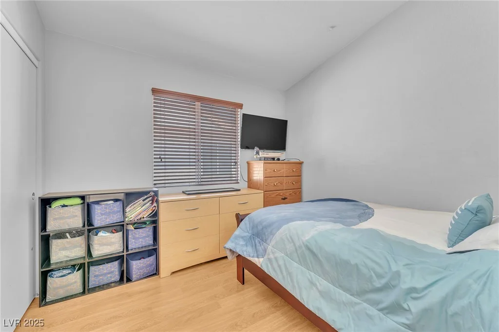 2924 Mount Hope, Las Vegas, NV 89156