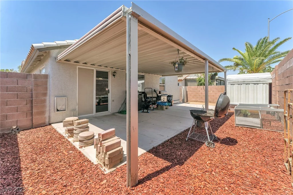 2924 Mount Hope, Las Vegas, NV 89156