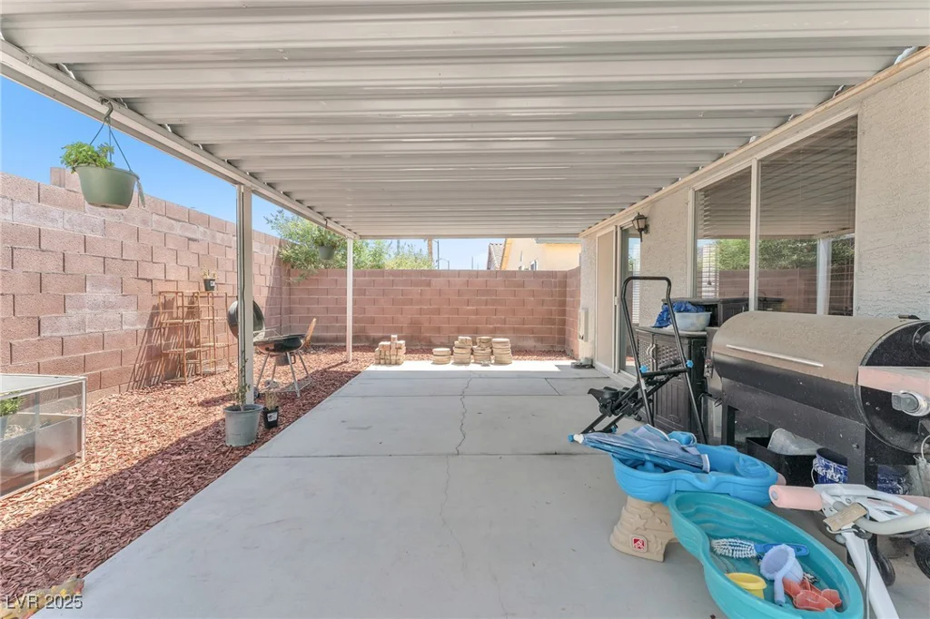 2924 Mount Hope, Las Vegas, NV 89156