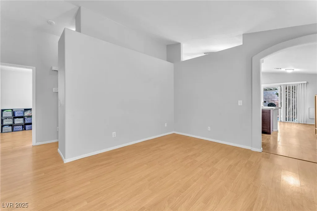 2924 Mount Hope, Las Vegas, NV 89156