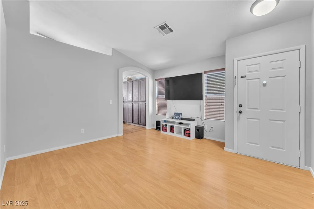2924 Mount Hope, Las Vegas, NV 89156