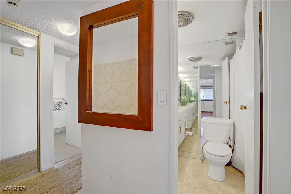 205 Harmon, Las Vegas, NV 89169