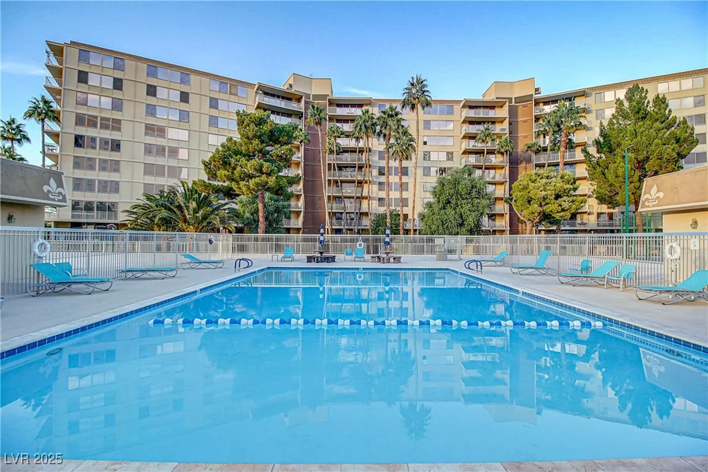 205 Harmon, Las Vegas, NV 89169
