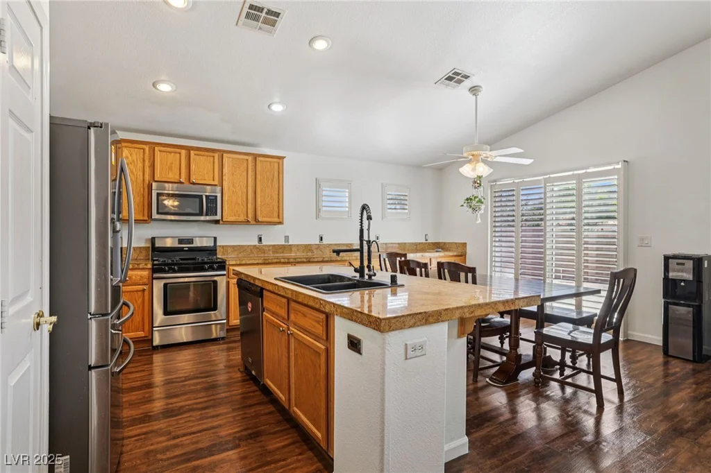 7927 Villa Salsa, Las Vegas, NV 89131