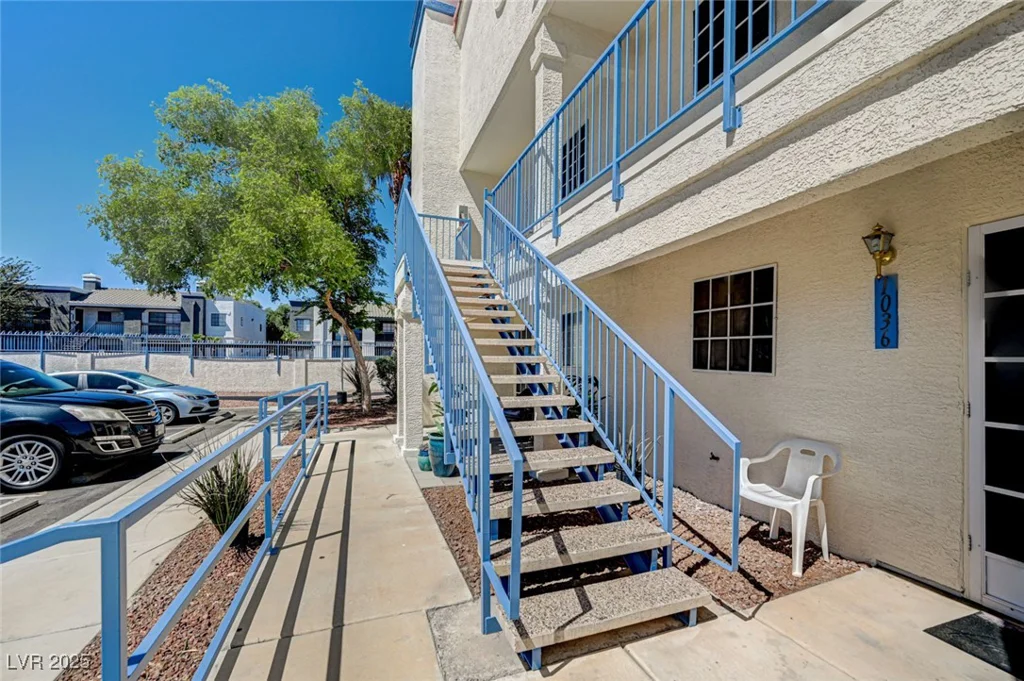 2725 Nellis, Las Vegas, NV 89121