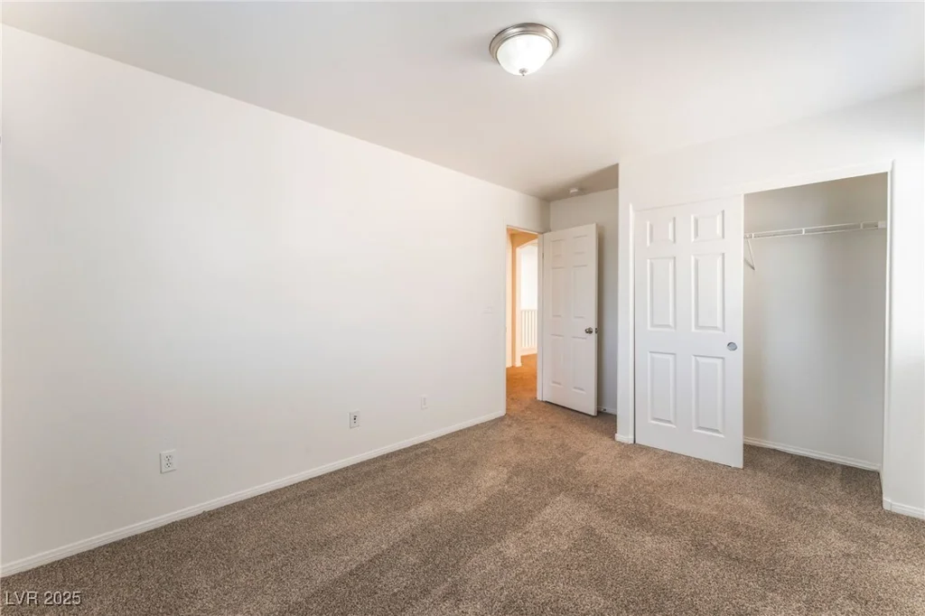 7553 Virginia Dale, Las Vegas, NV 89131