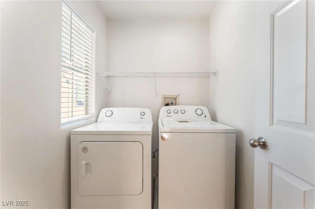 7553 Virginia Dale, Las Vegas, NV 89131