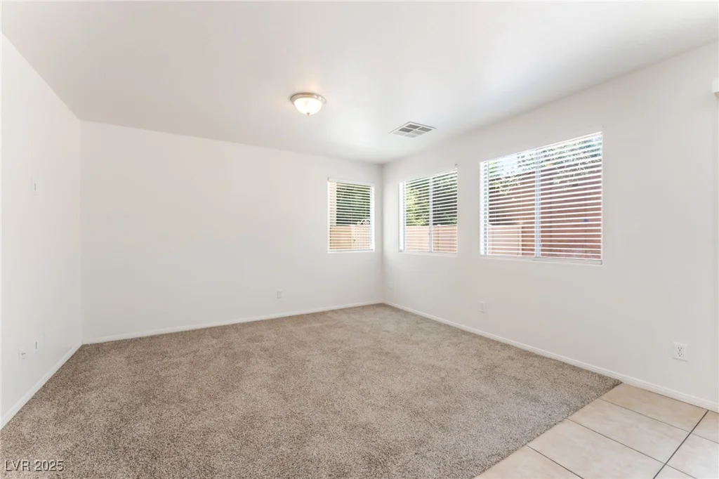 7553 Virginia Dale, Las Vegas, NV 89131
