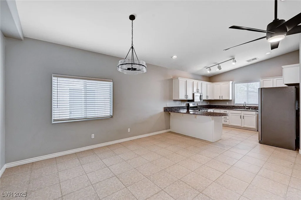 525 Sun Mountain, North Las Vegas, NV 89031
