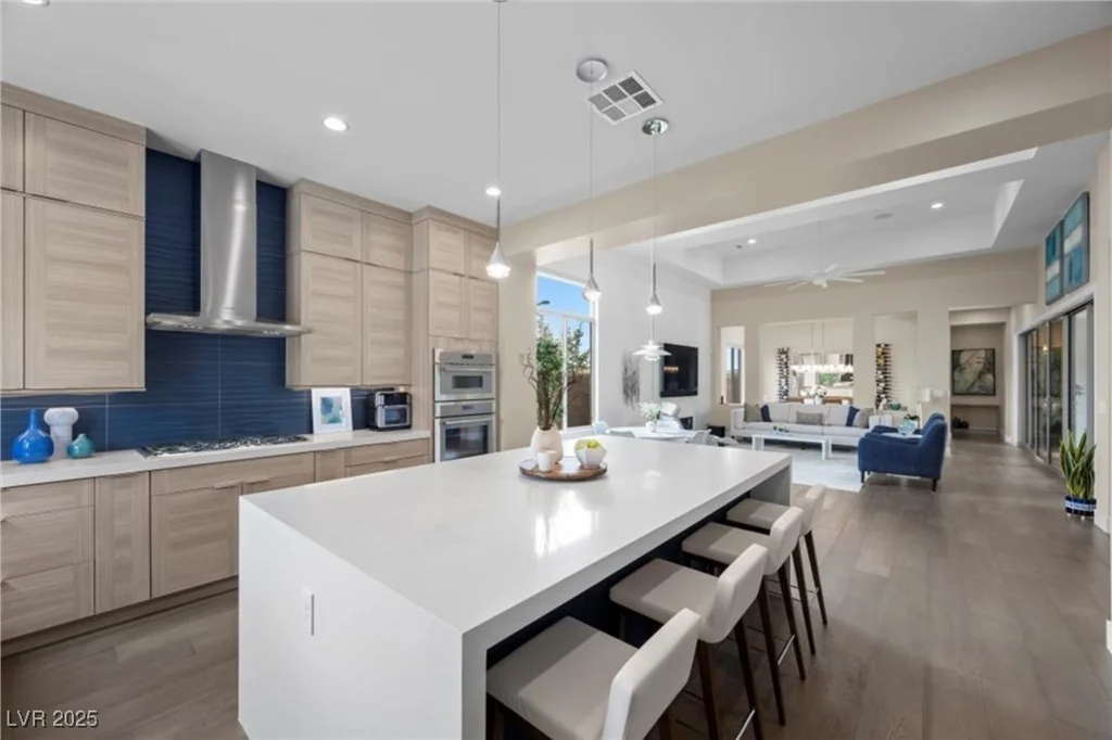 6804 Regency Stone, Las Vegas, NV 89148